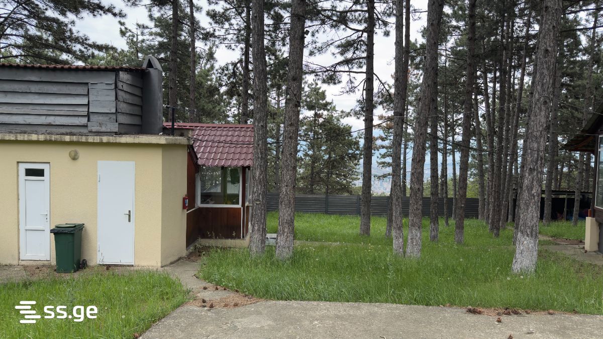 3 Room Summer Cottage For Sale, 3 of 4