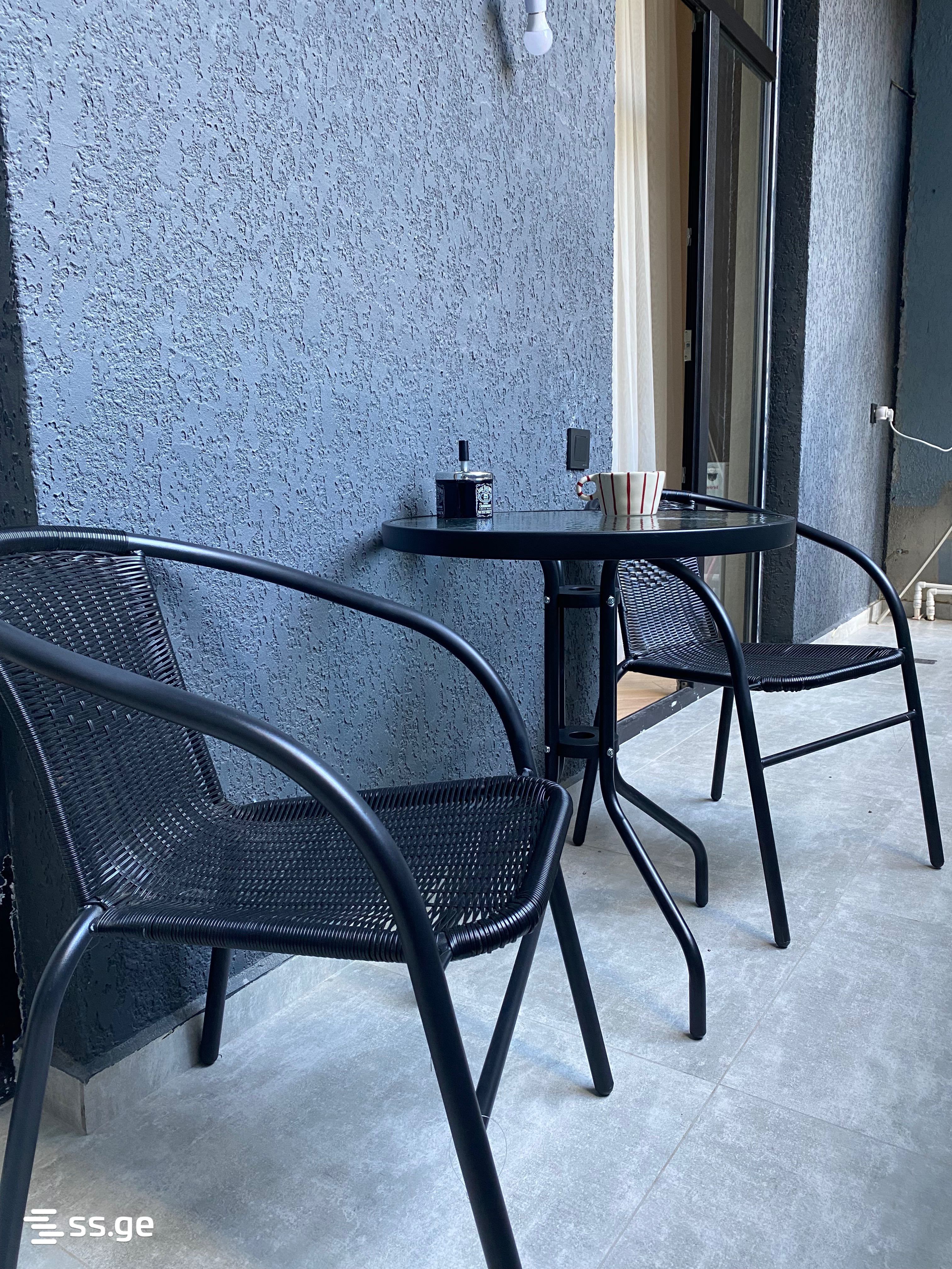 2 Room Flat Daily Rent. Mukhiani view 6