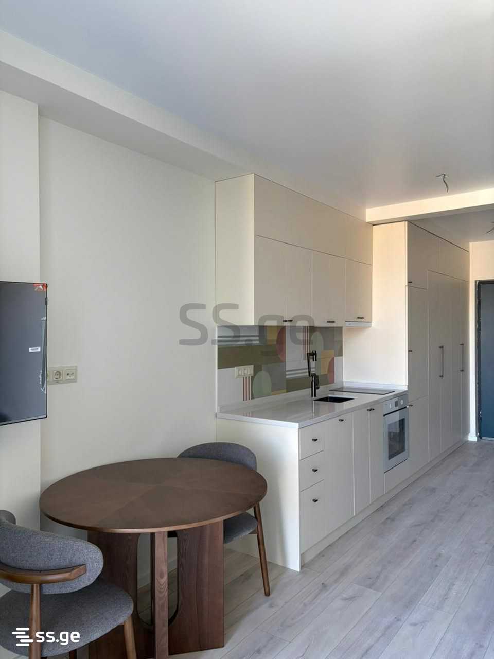 2 room Flat For Sale. Batumi - Ansicht 2
