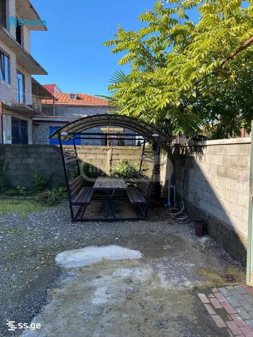 7 Room Private House For Sale view 2