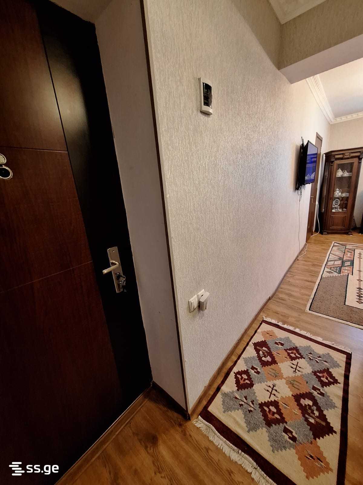 3 Room Flat For Sale view 7