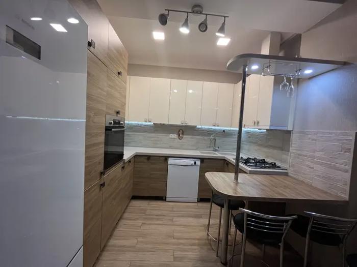 https://static.ss.ge/20260522/2_bb83fb4d-3315-47db-9723-068e6a28f6ed_Thumb.jpg