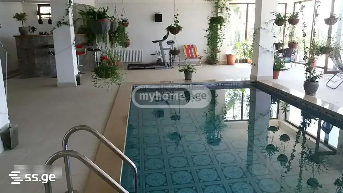 10 Room Private House For Rent. Digomi view 3