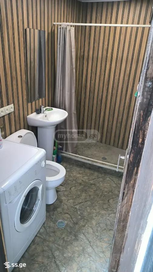 1 Room Flat Daily Rent. Sololaki view 4