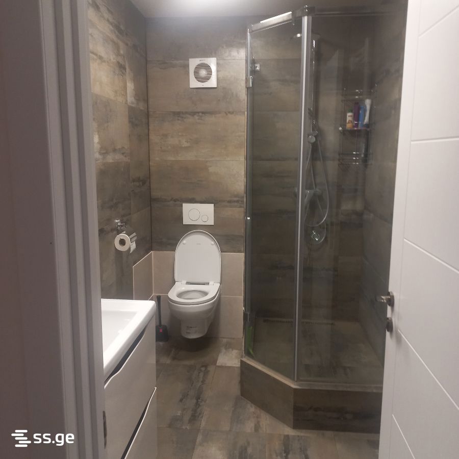 8 Room Private House For Sale view 8