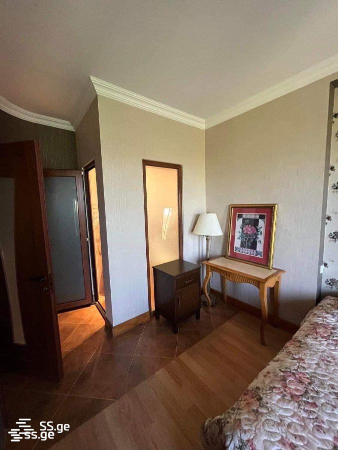 8 Room Private House For Rent. Tsodoreti view 11