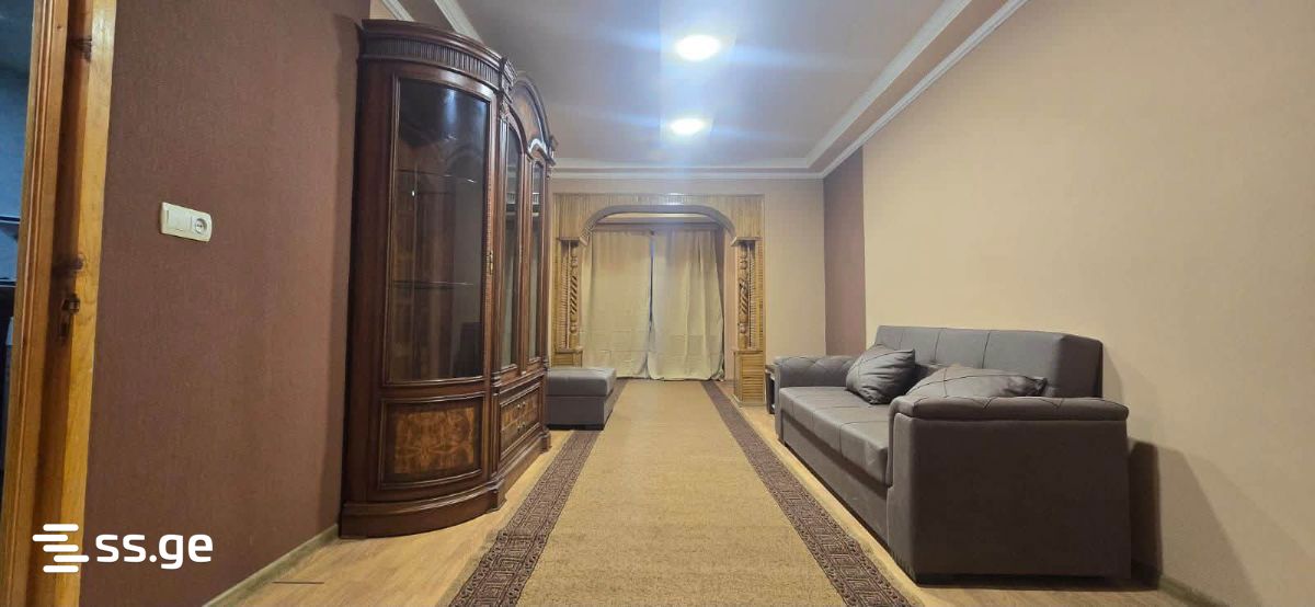 3 Room Flat For Sale view 1