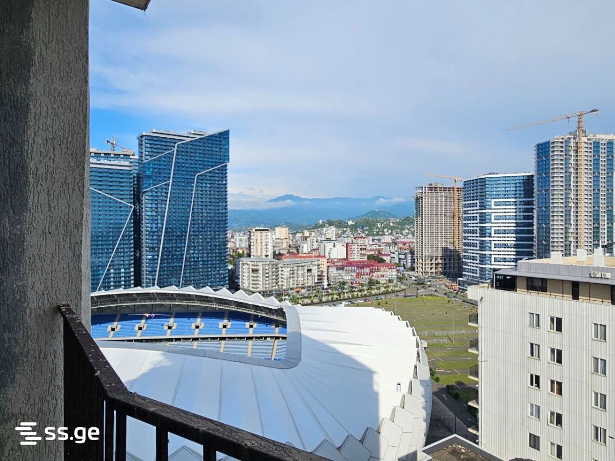 3 room Flat For Sale. Batumi, Batumi