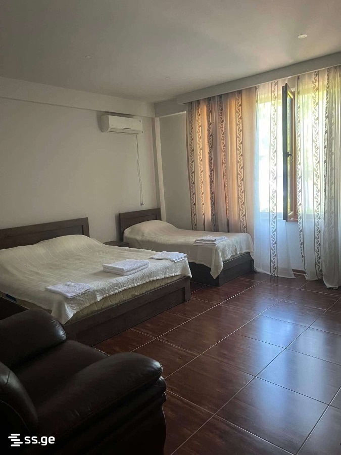 10 Room Private House For Sale view 2