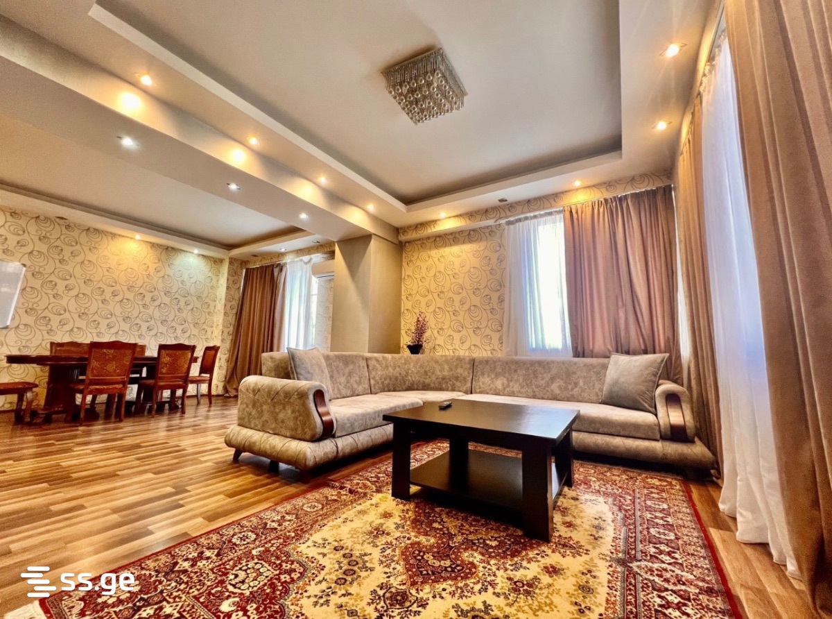 3 Room Flat Daily Rent. Vake view 1