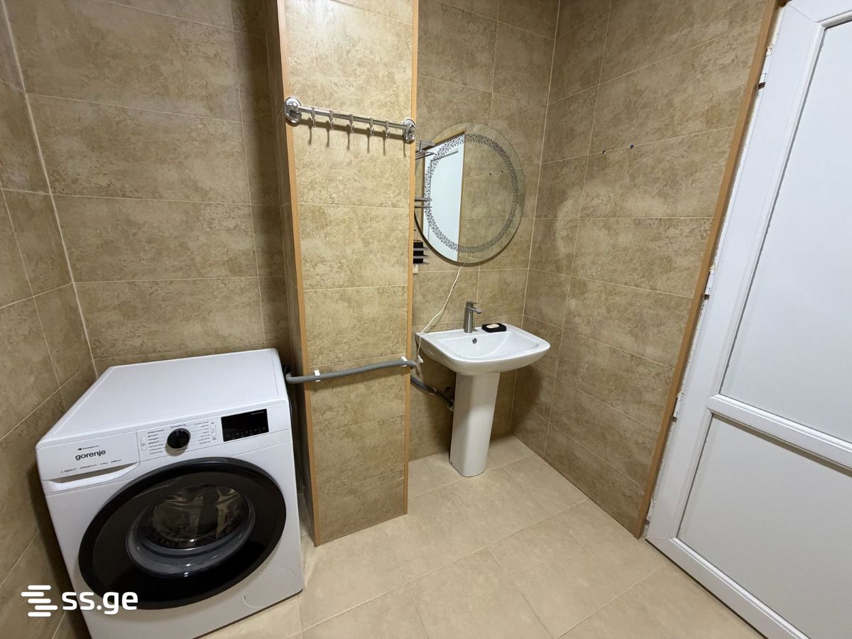 3 Room Flat For Sale view 4