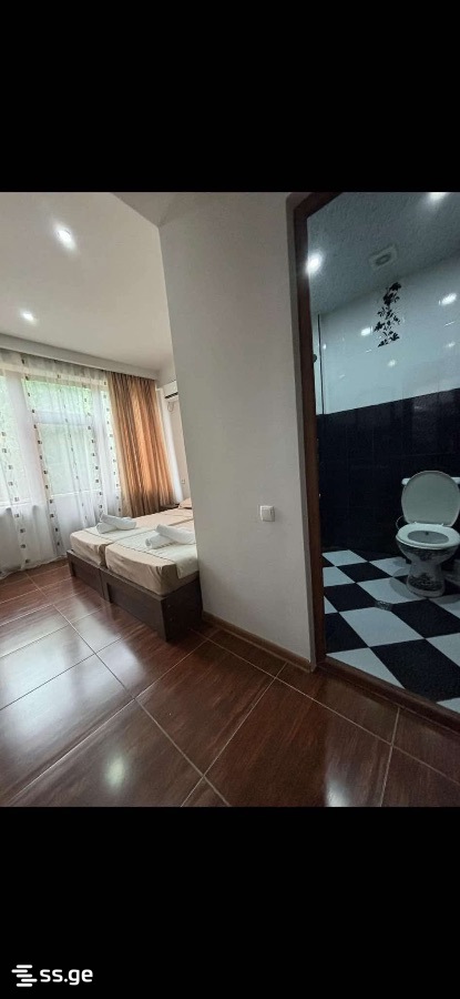 10 Room Private House For Sale view 8