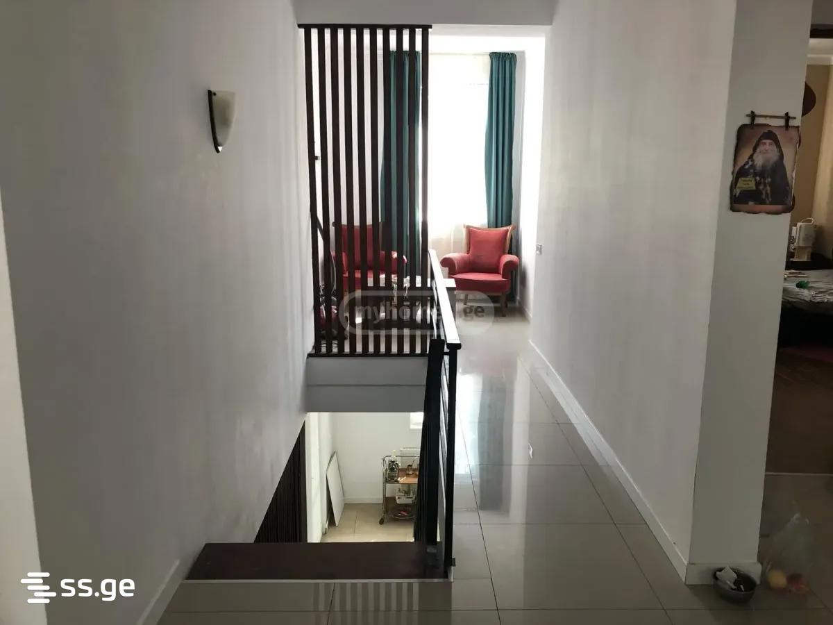 5 Room Private House For Sale view 13