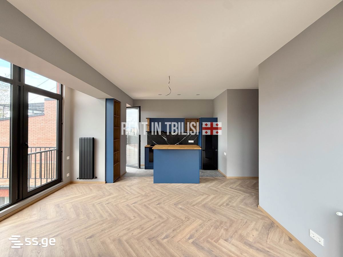 2 room Flat For Sale. Mtatsminda, Tbilisi