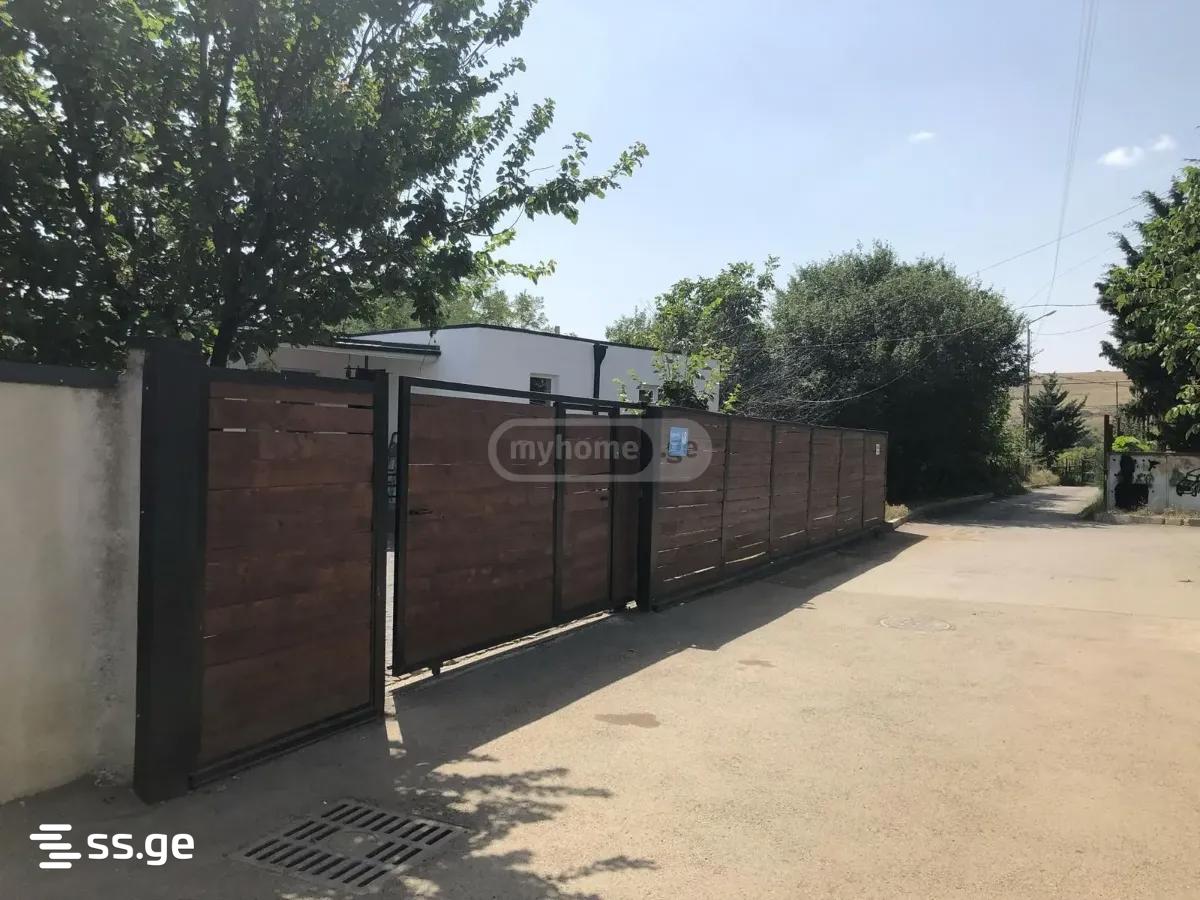 5 Room Private House For Sale view 22