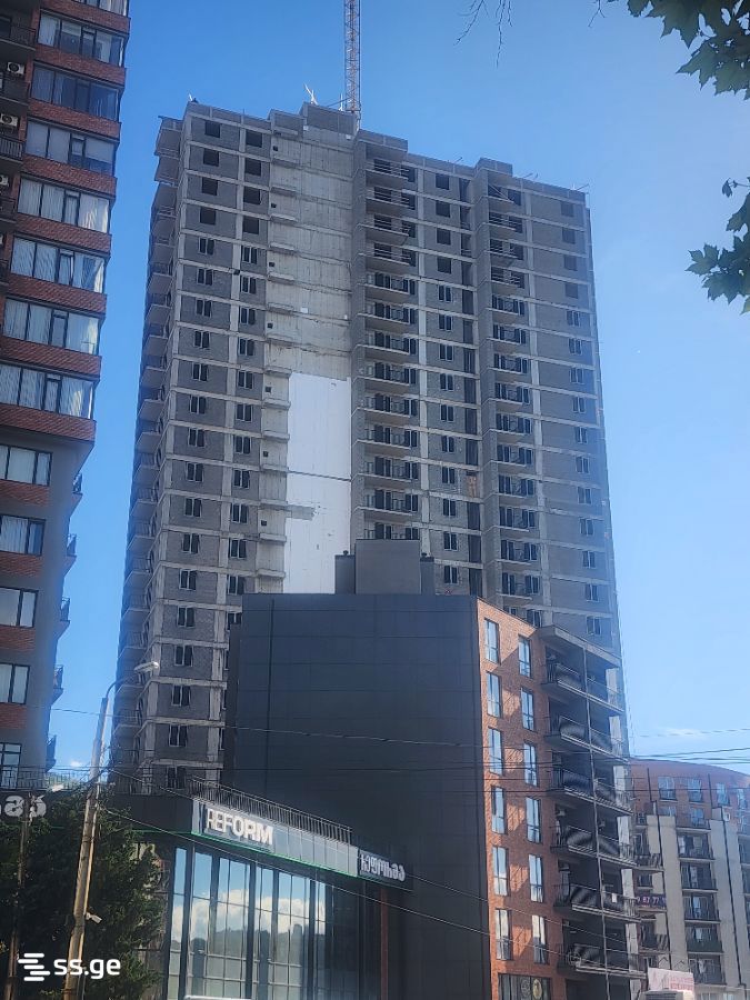 2 Room Flat For Sale, 1 of 4