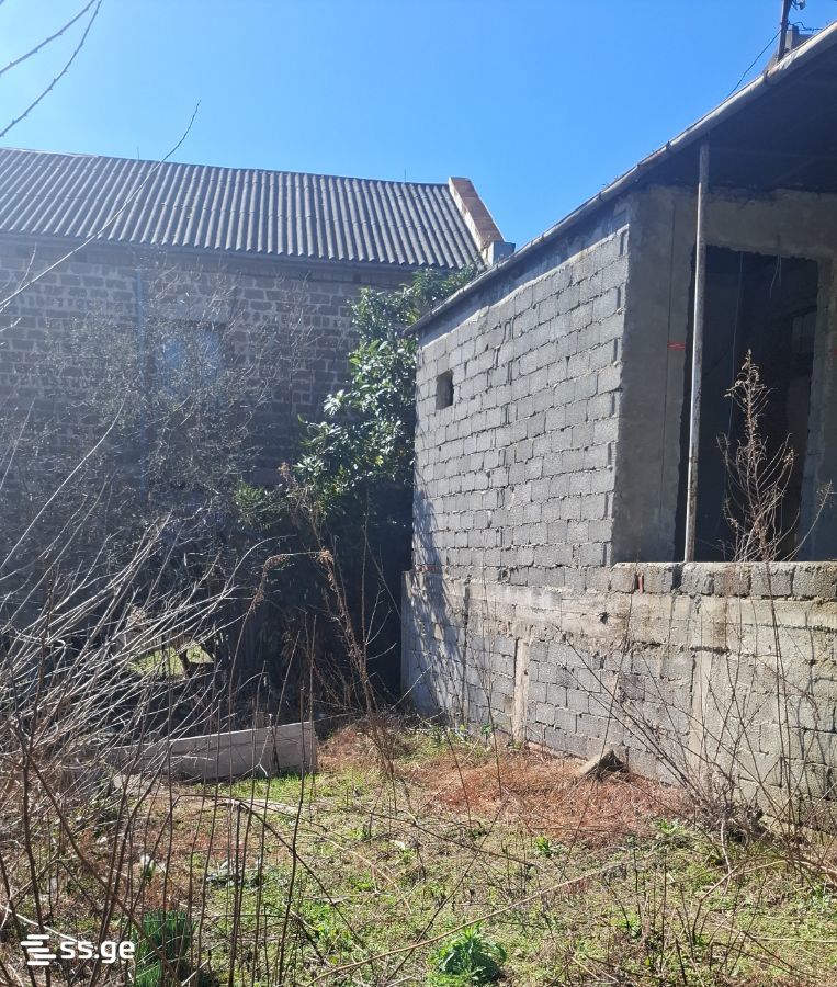3 Room Private House For Sale view 2
