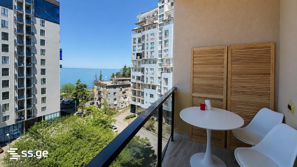 Продажа 3-комната Квартира view 8