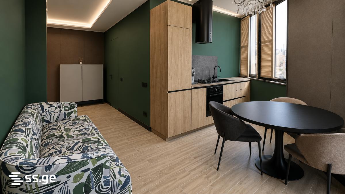 Продажа 3-комната Квартира view 1