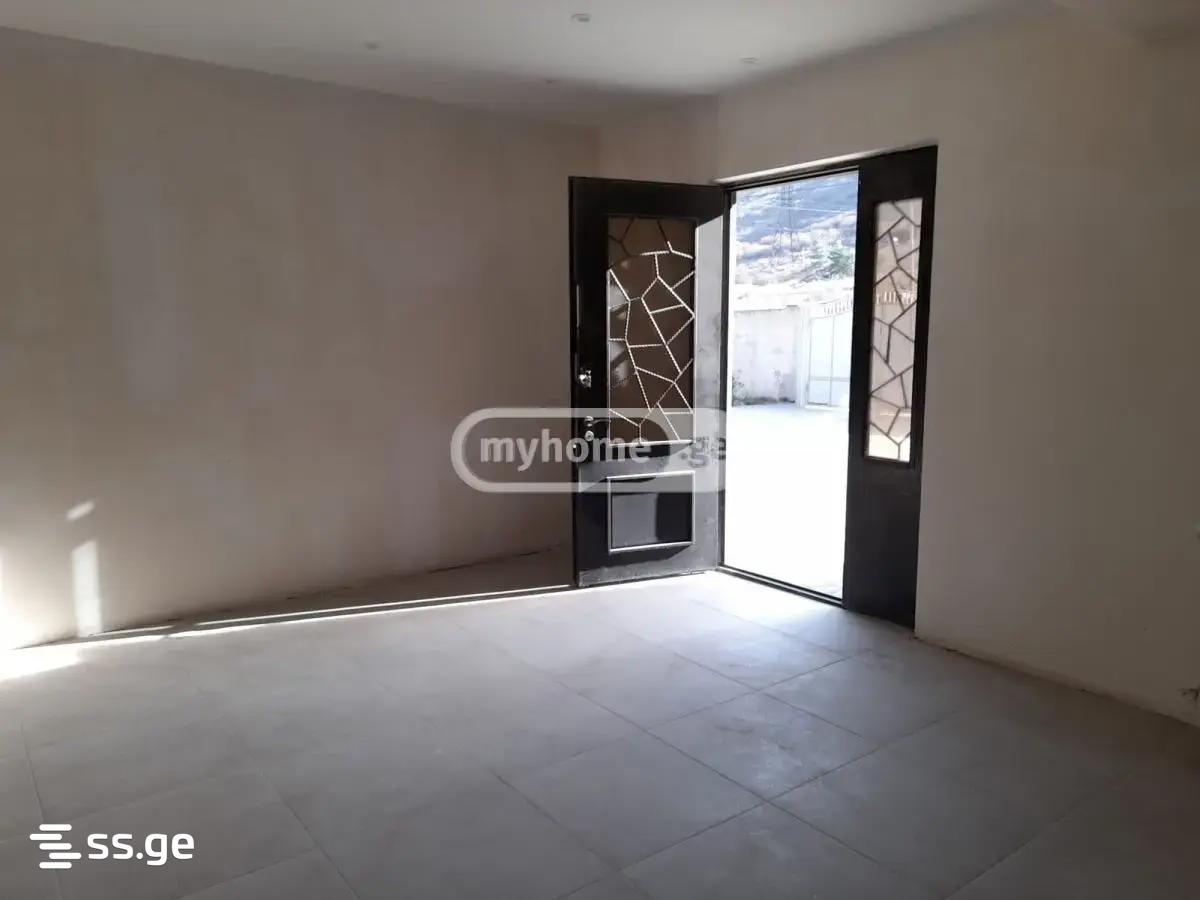 7 Room Private House For Sale view 8