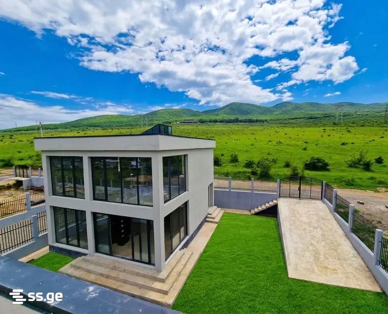 5 Room Private House For Sale view 1