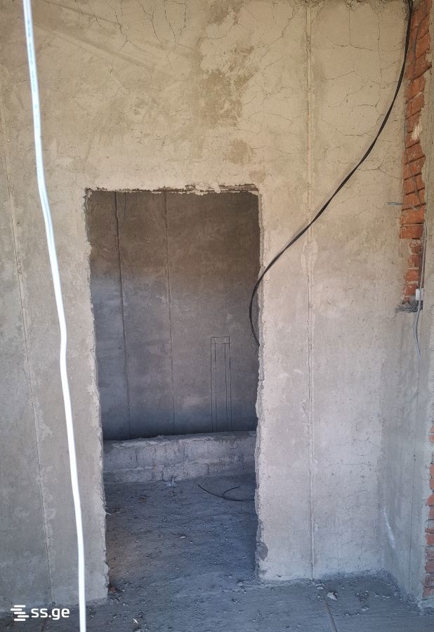 3 Room Private House For Sale view 4