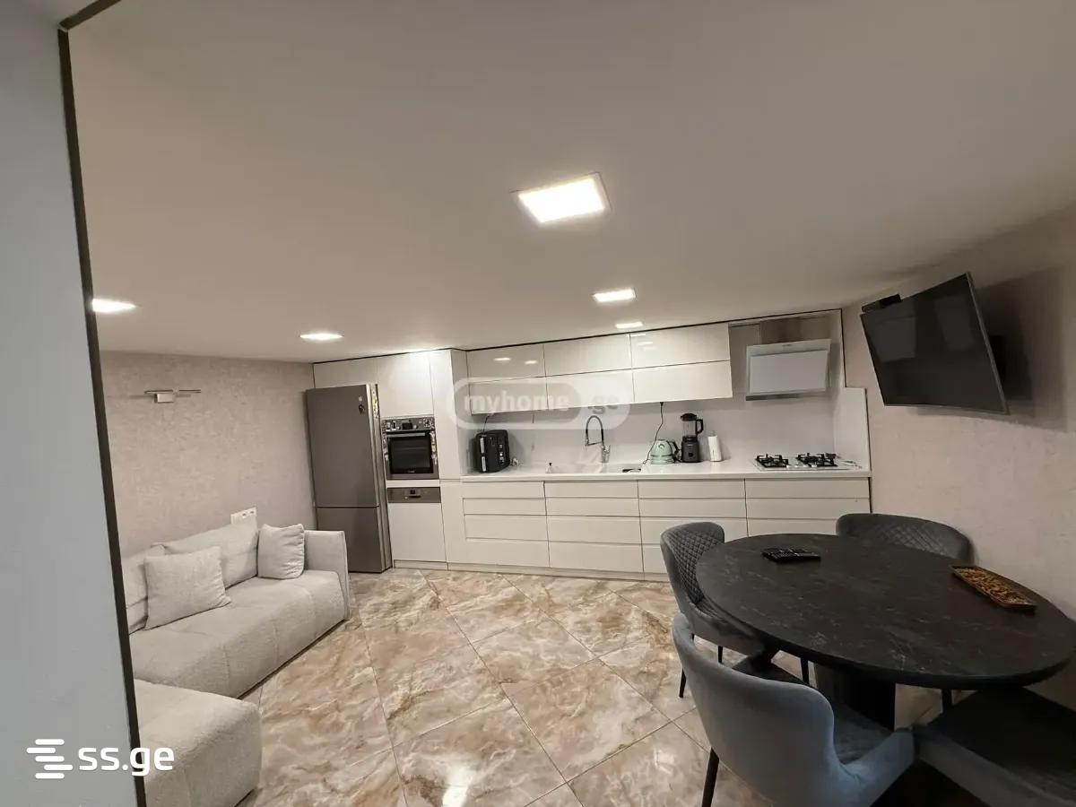4 Room Private House For Rent. Saburtalo, 11 of 12