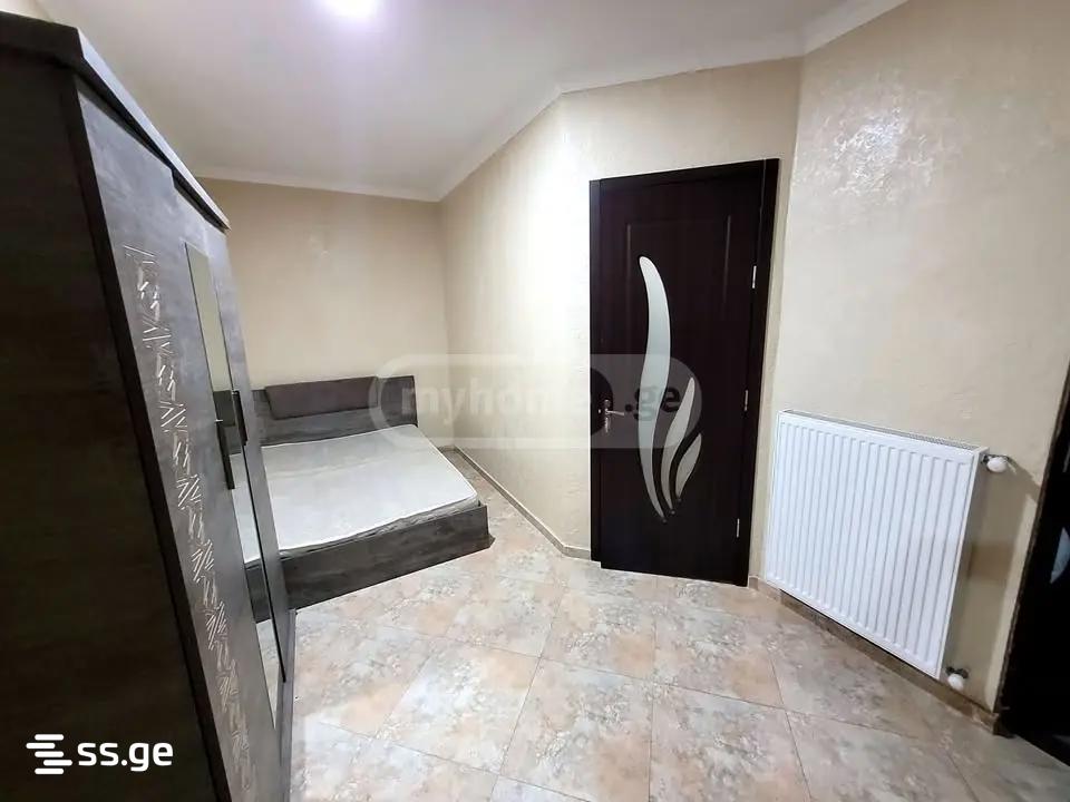 10 Room Private House For Sale view 7