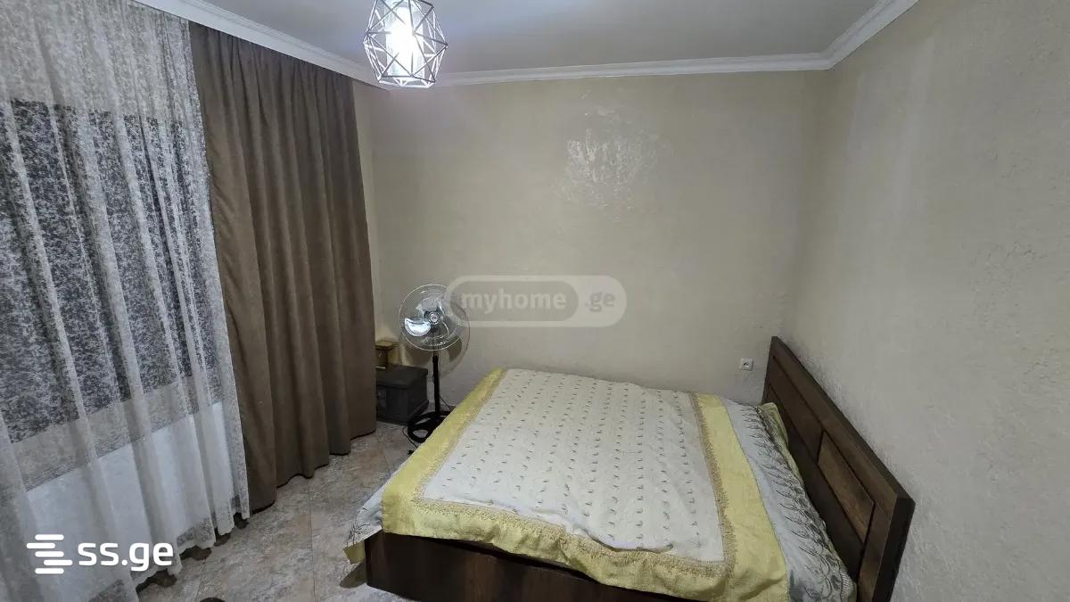 10 Room Private House For Sale view 10