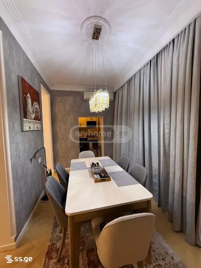 3 Room Flat For Sale view 9