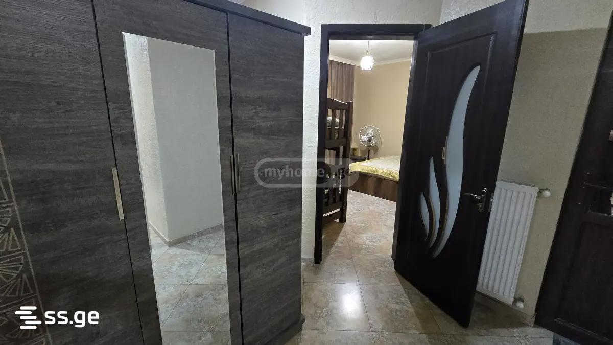 10 Room Private House For Sale view 8