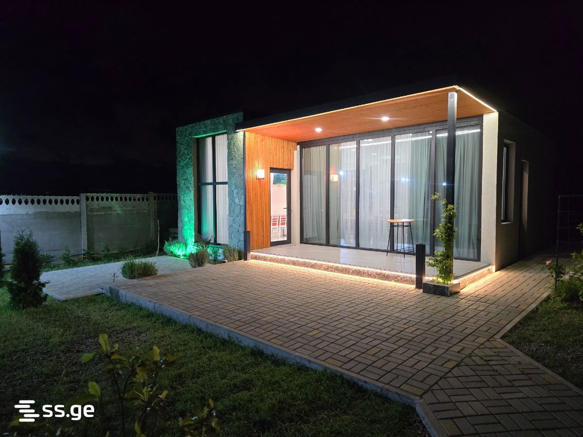 2 Room Summer Cottage Daily Rent. Varketili, 4 of 9