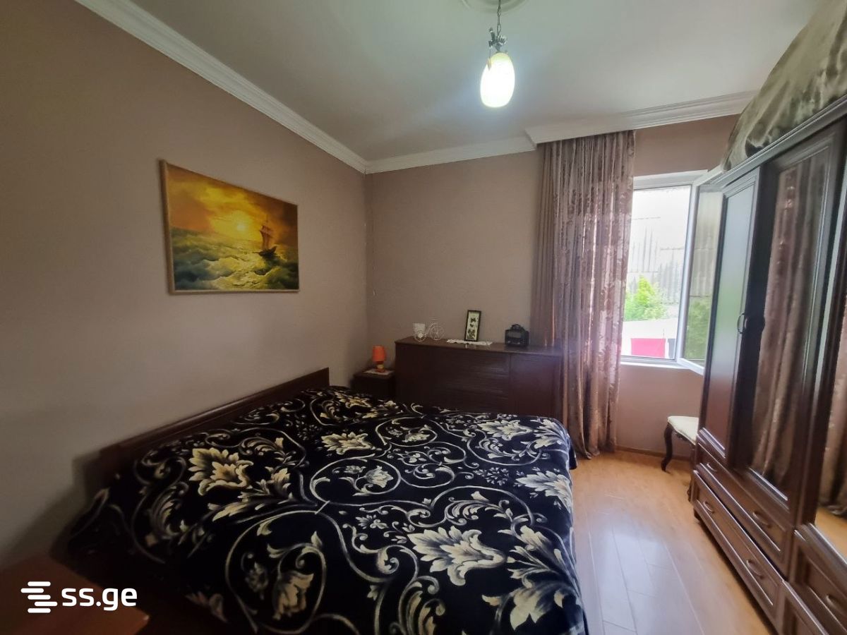 5 Room Private House For Rent. Poti view 11
