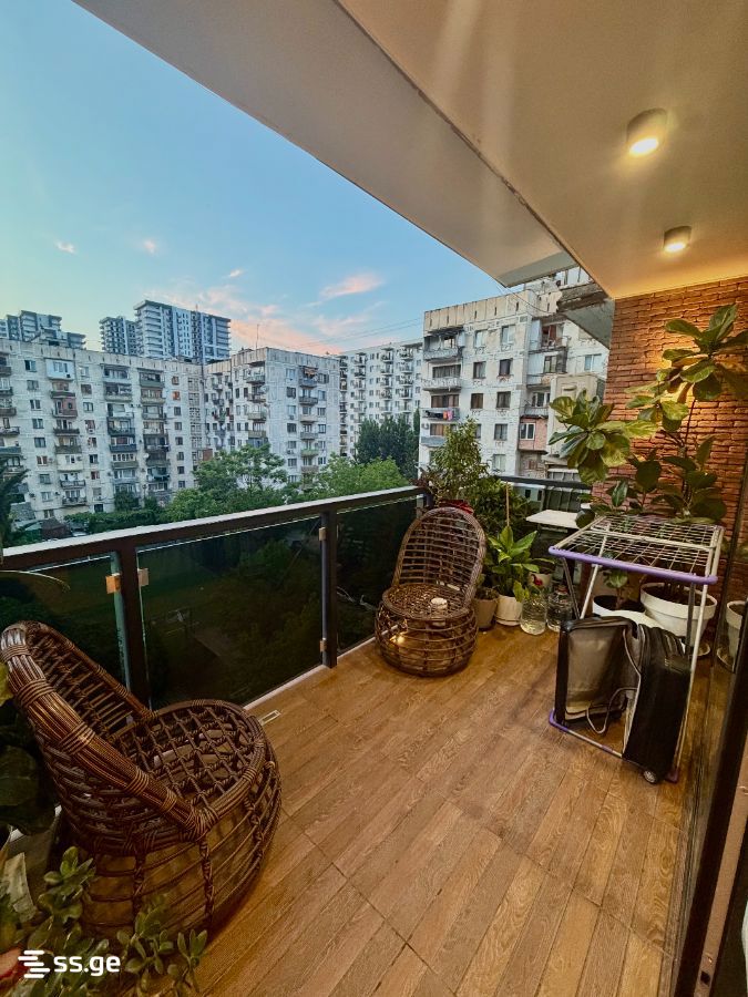 4 room Flat For Sale. Didube - Więcej