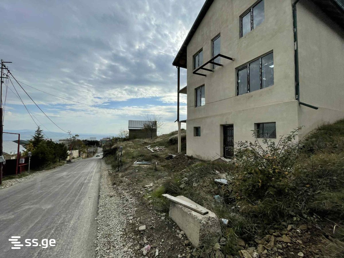 5 Room Private House For Sale view 72