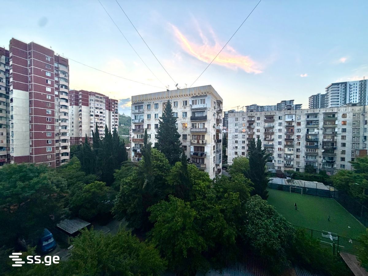 Продажа 4-комната Квартира view 11