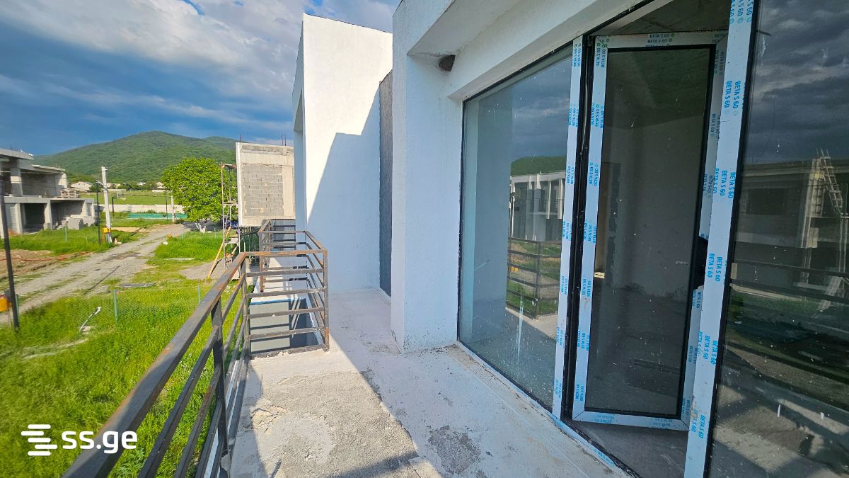 5 Room Private House For Sale view 13