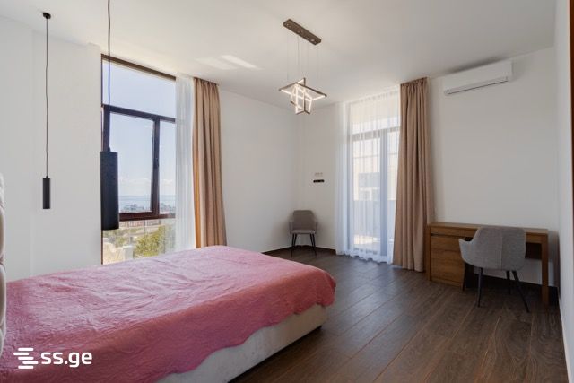 5 Room Private House For Sale view 10