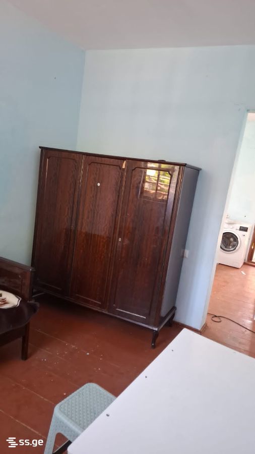 1 Room Private House For Rent. Varketili view 6