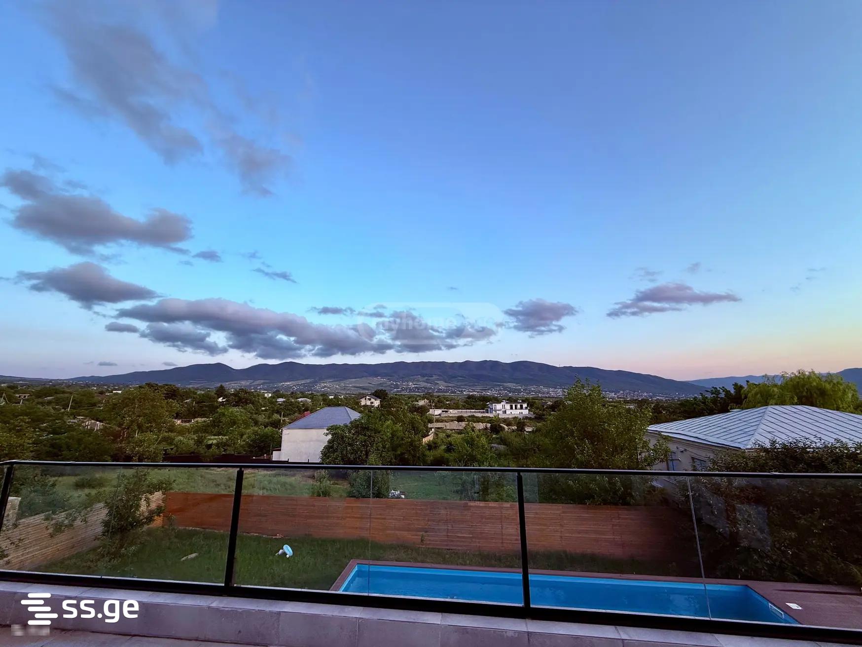 6 Room Summer Cottage For Rent. Saguramo view 11