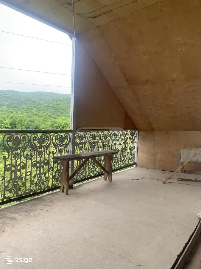 7 Room Private House For Sale view 6