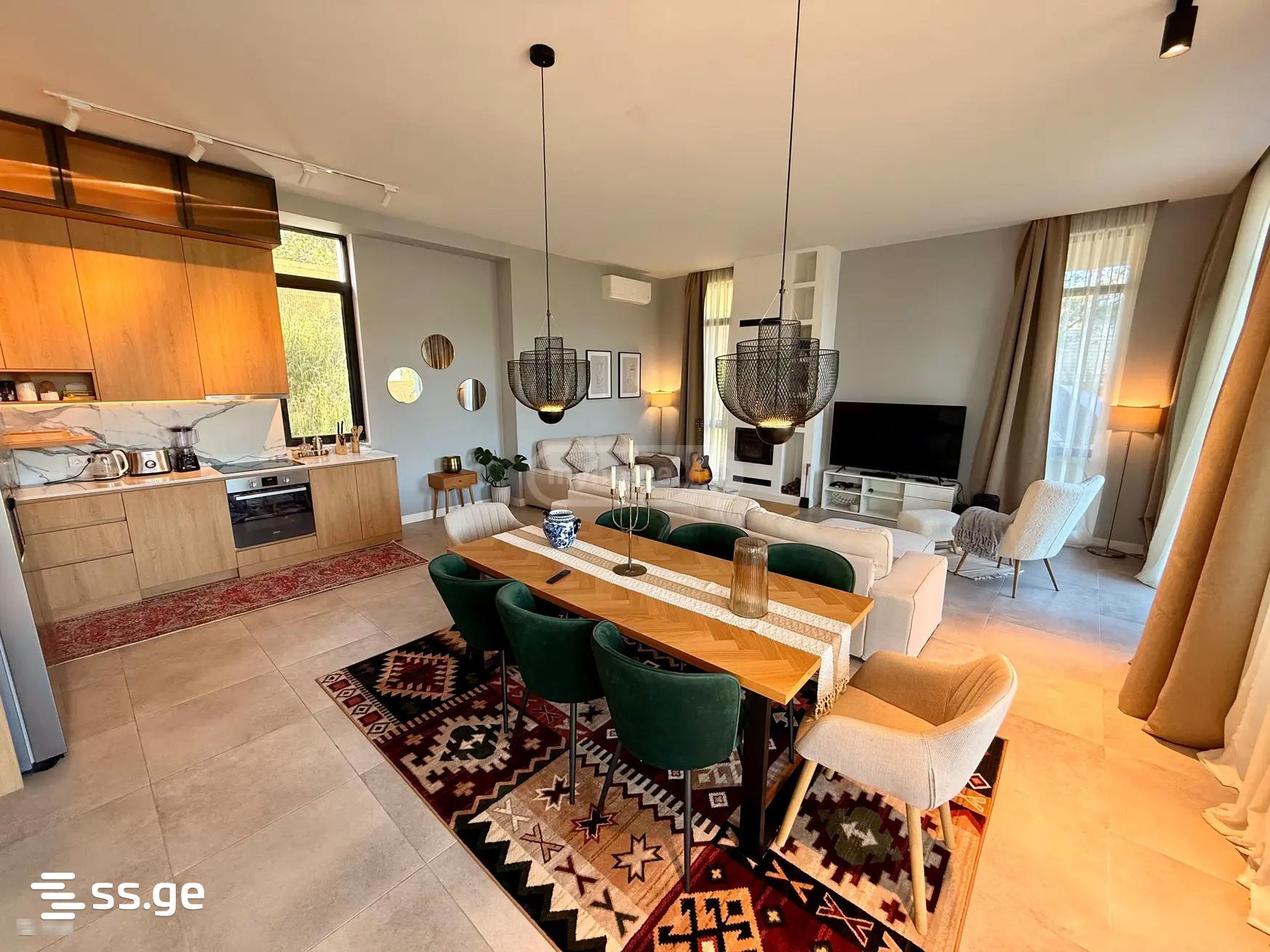 6 Room Summer Cottage For Rent. Saguramo, 2 of 4