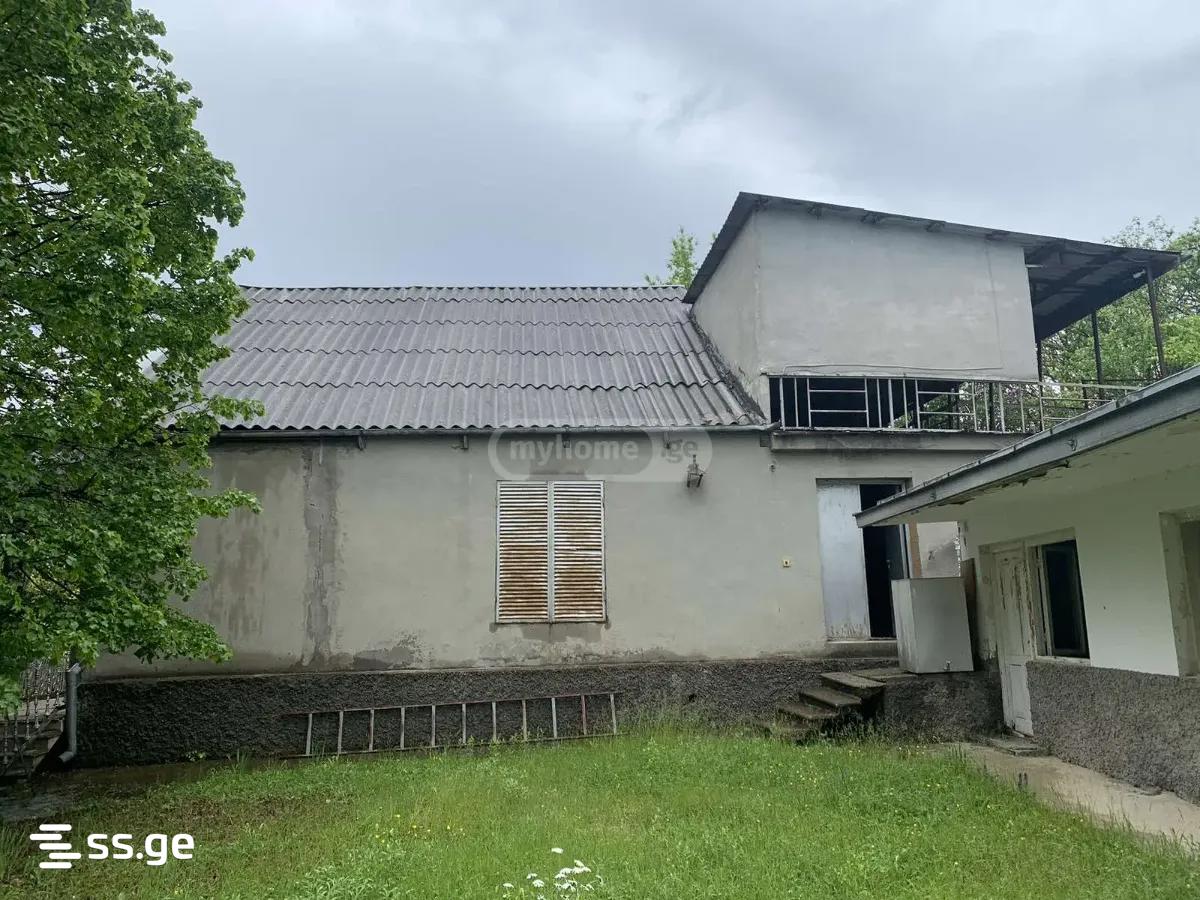 7 Room Private House For Sale view 5