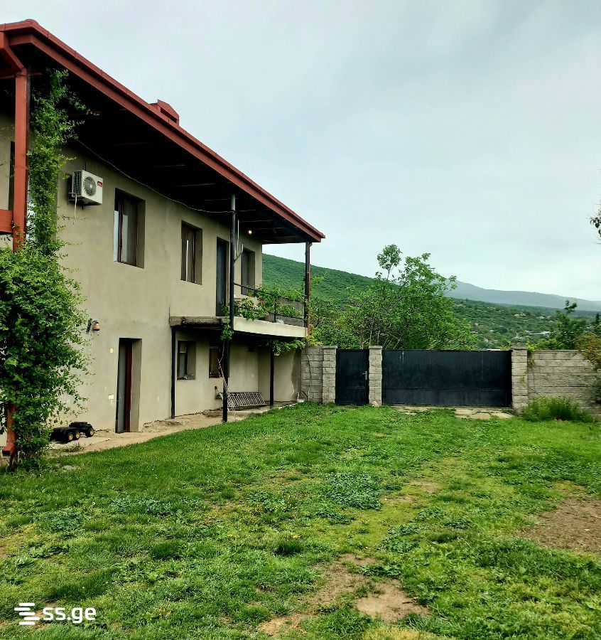 8 Room Private House For Sale view 15