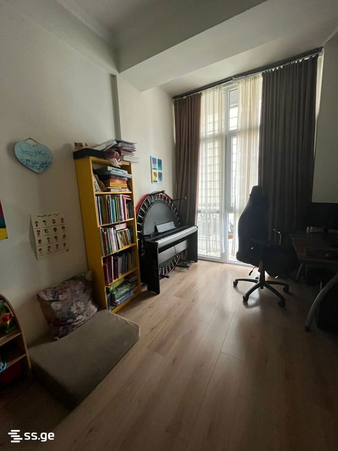 3 Room Flat For Sale, 4 of 4
