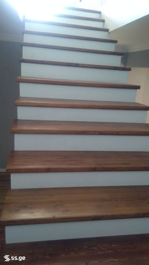 6 Room Private House For Rent. Sololaki view 4
