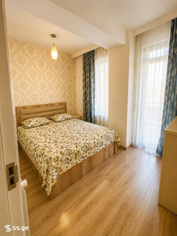 2 Room Flat Daily Rent. Didube view 4