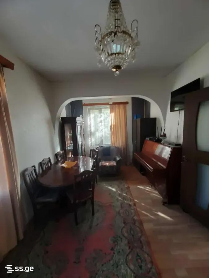 10 Room Private House For Sale view 6