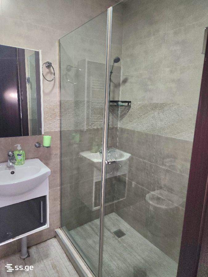2 Room Flat Daily Rent. Gldani view 8