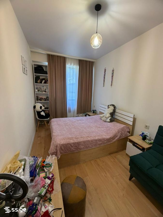 3 Room Flat For Sale view 5